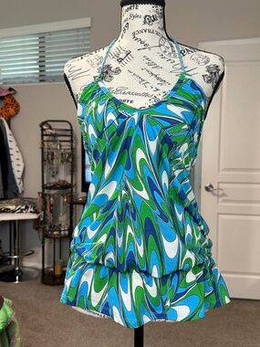 Morgan blue and green halter top!! it’s giving Pucci summer 👙☀️⛱️
